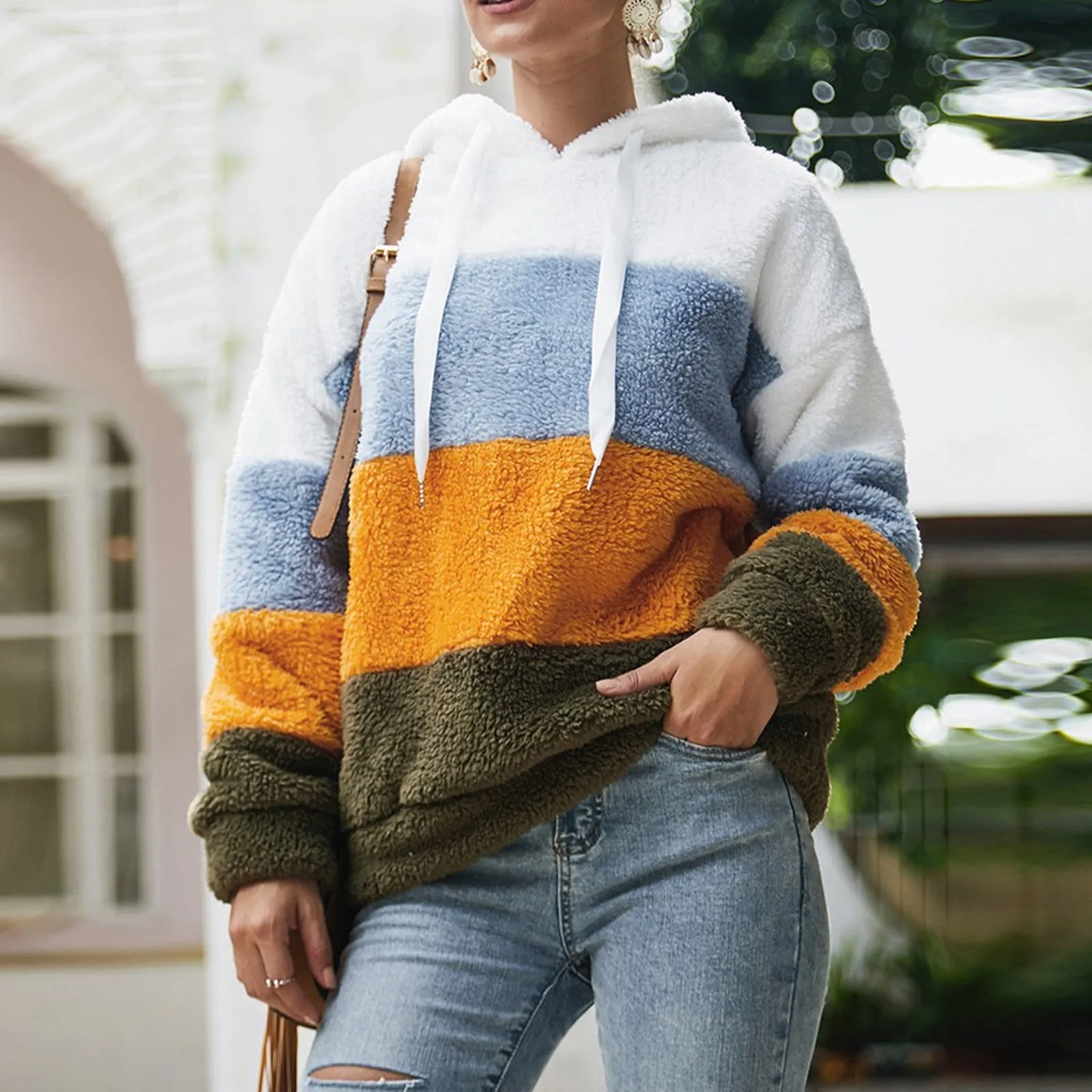 Women's Plush Pullover Hoodie
